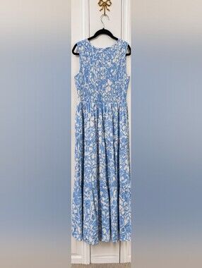 Nobody’s Child US 14 Organic Cotton Blue Floral Smocked Maxi Dress